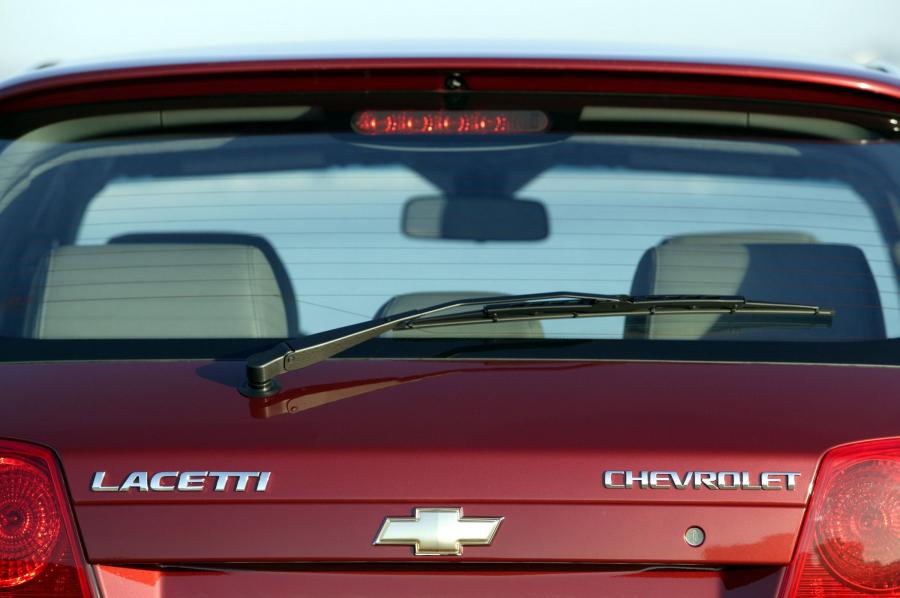 Chevrolet Lacetti 5-Door 2006 года  (фото 9 из 42)